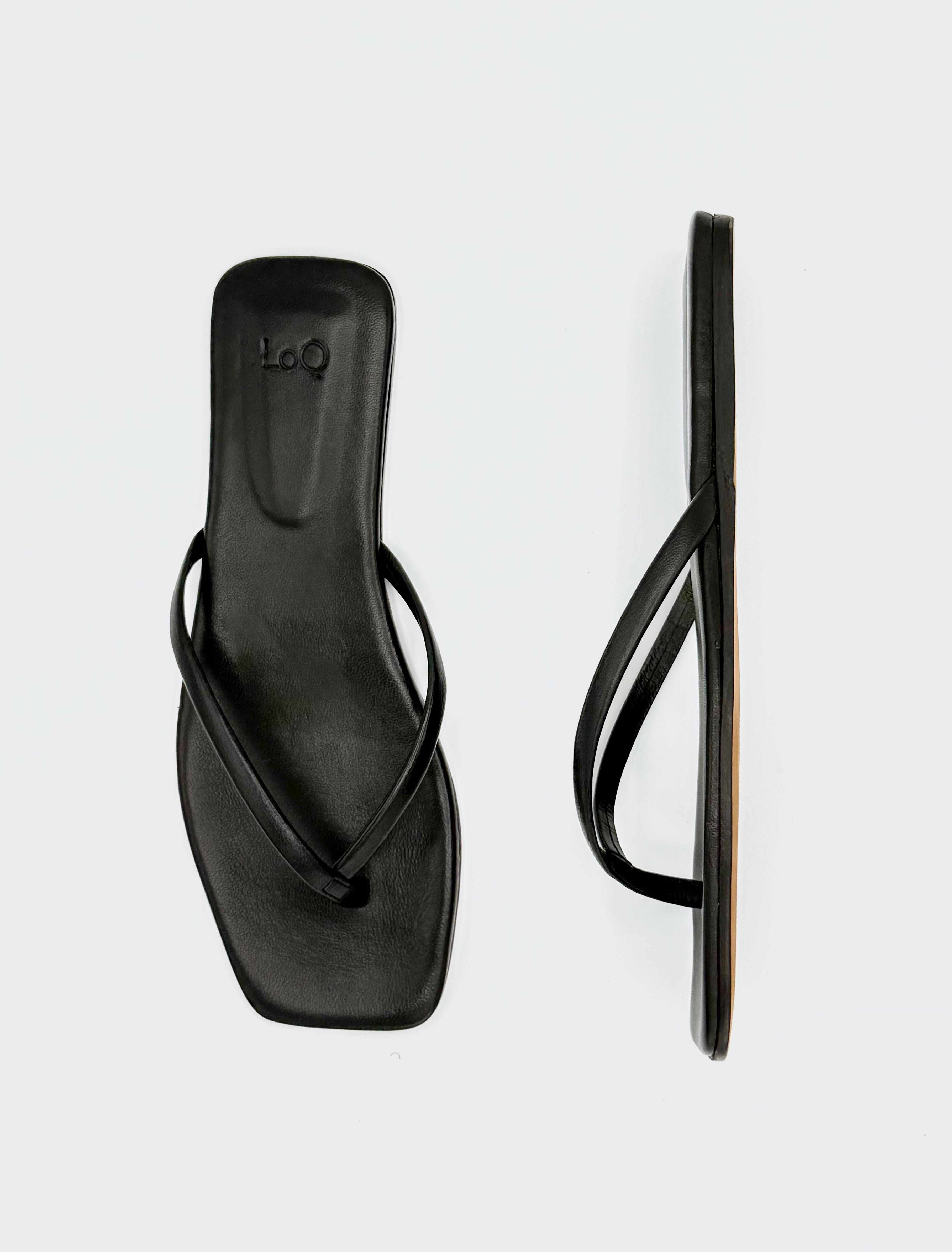 sandal in black