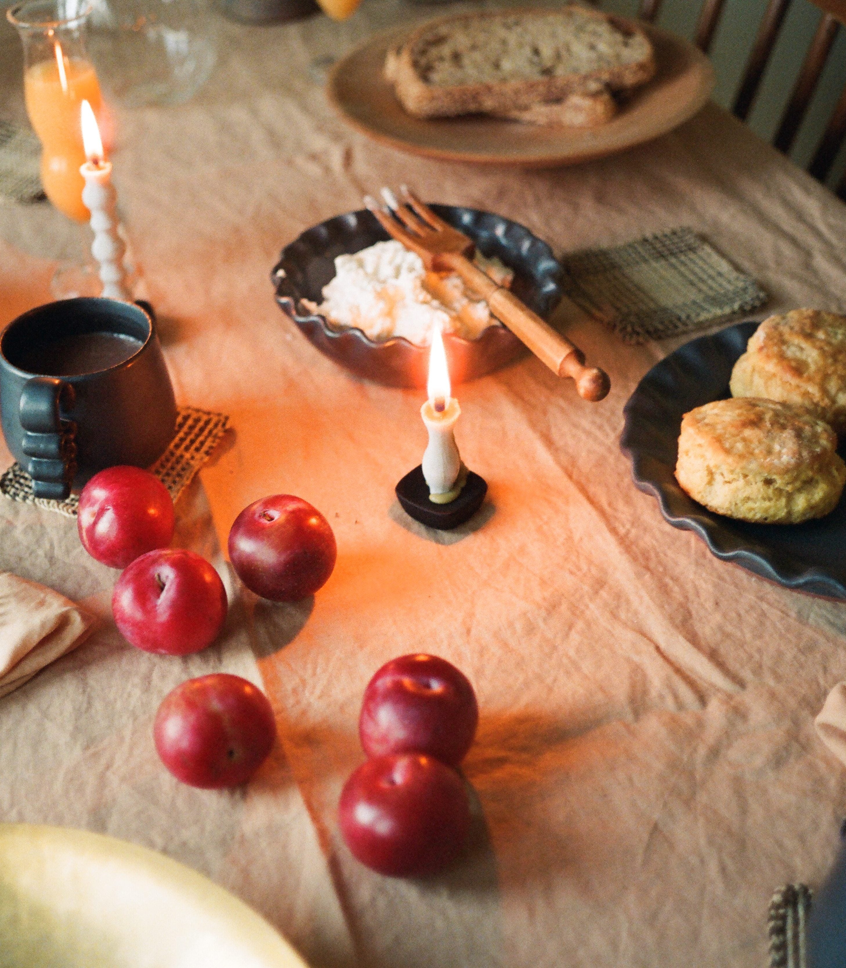 Hand-dyed 100% cotton tussor tablecloth made by Arles Studio in nut- a light Sienna color.