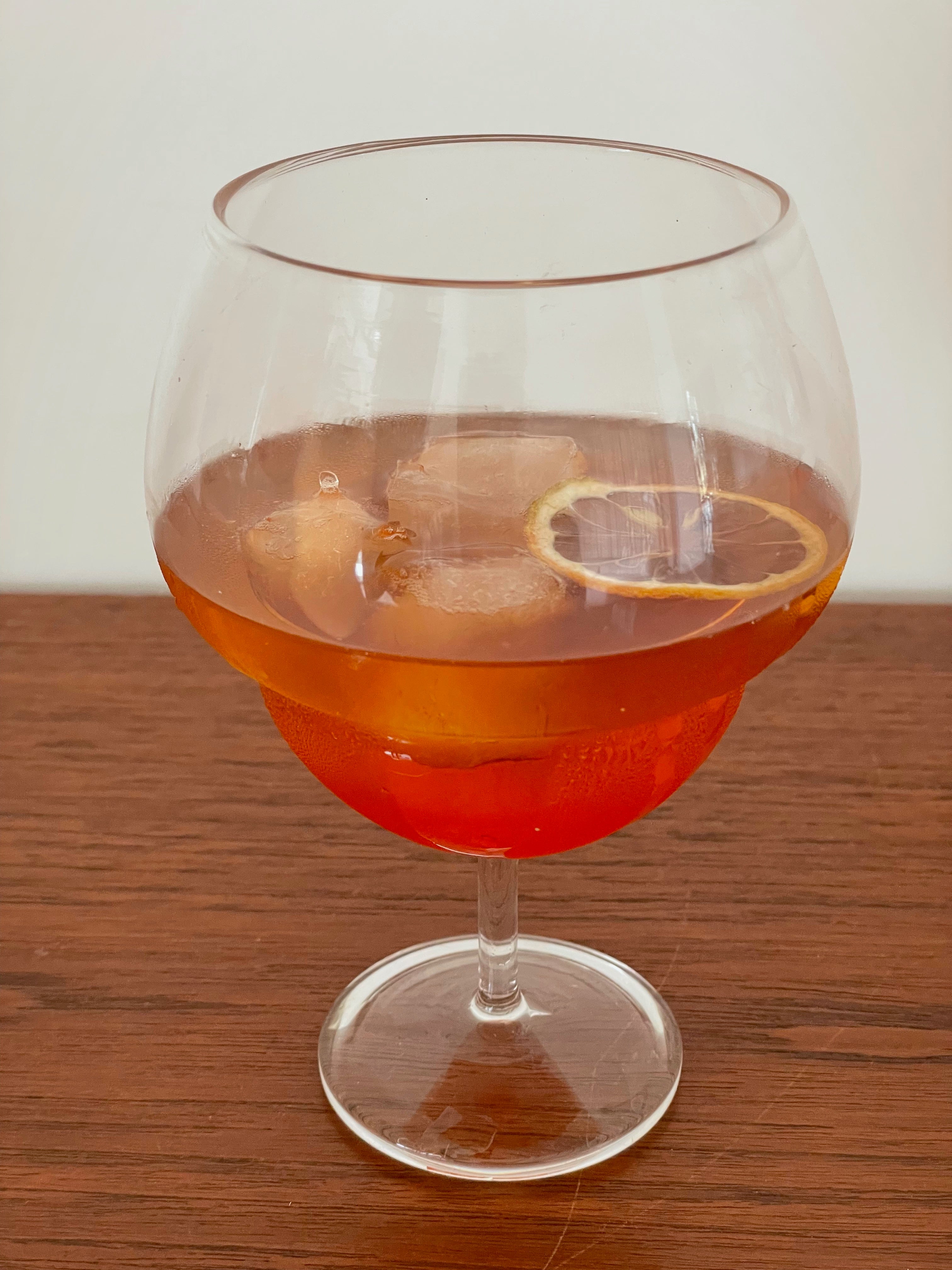 unique stemware for drinking - clear curvy wine glass