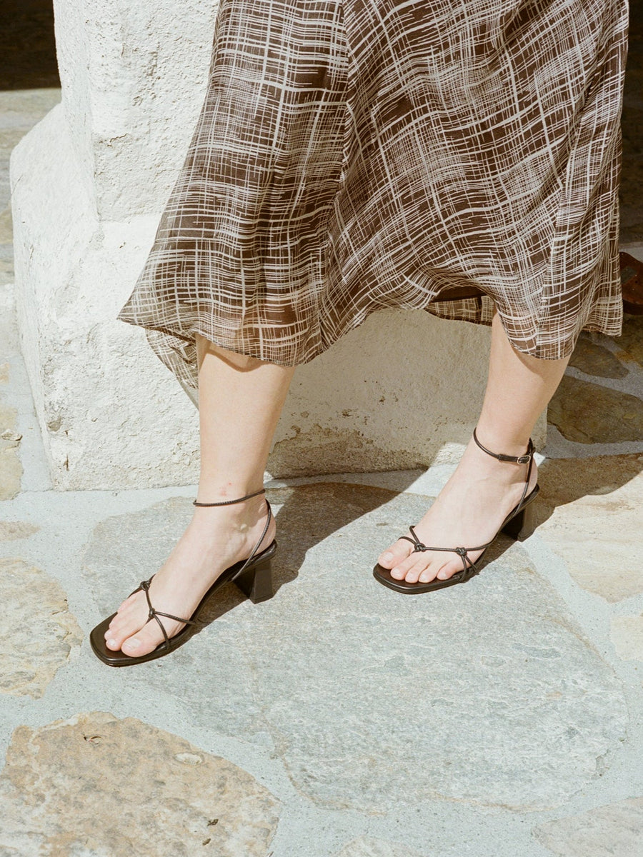 ＊ rio ＊ Rio in Taupe | LOQ.US