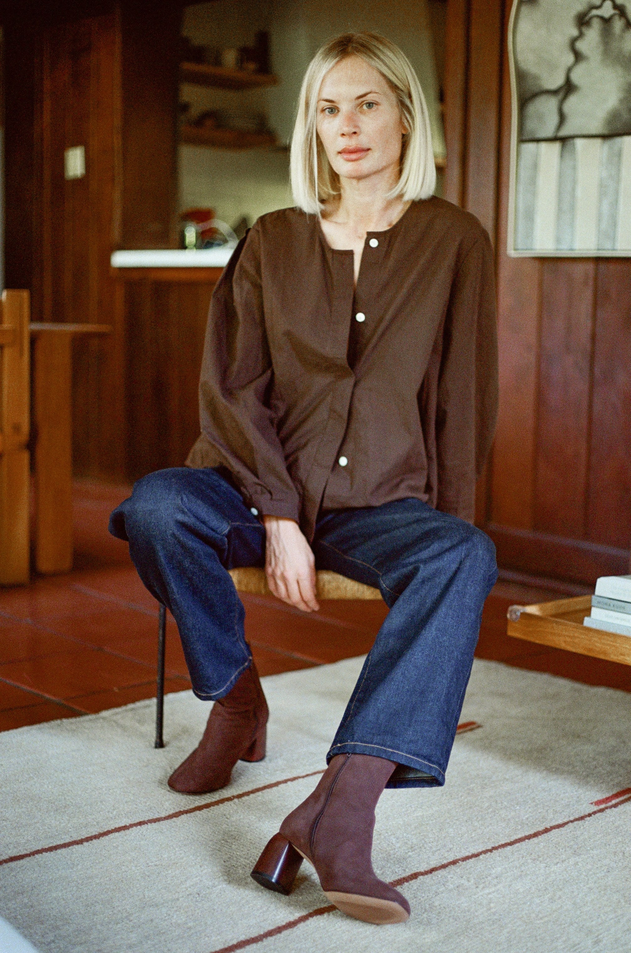 Georgia in Cocoa Suede