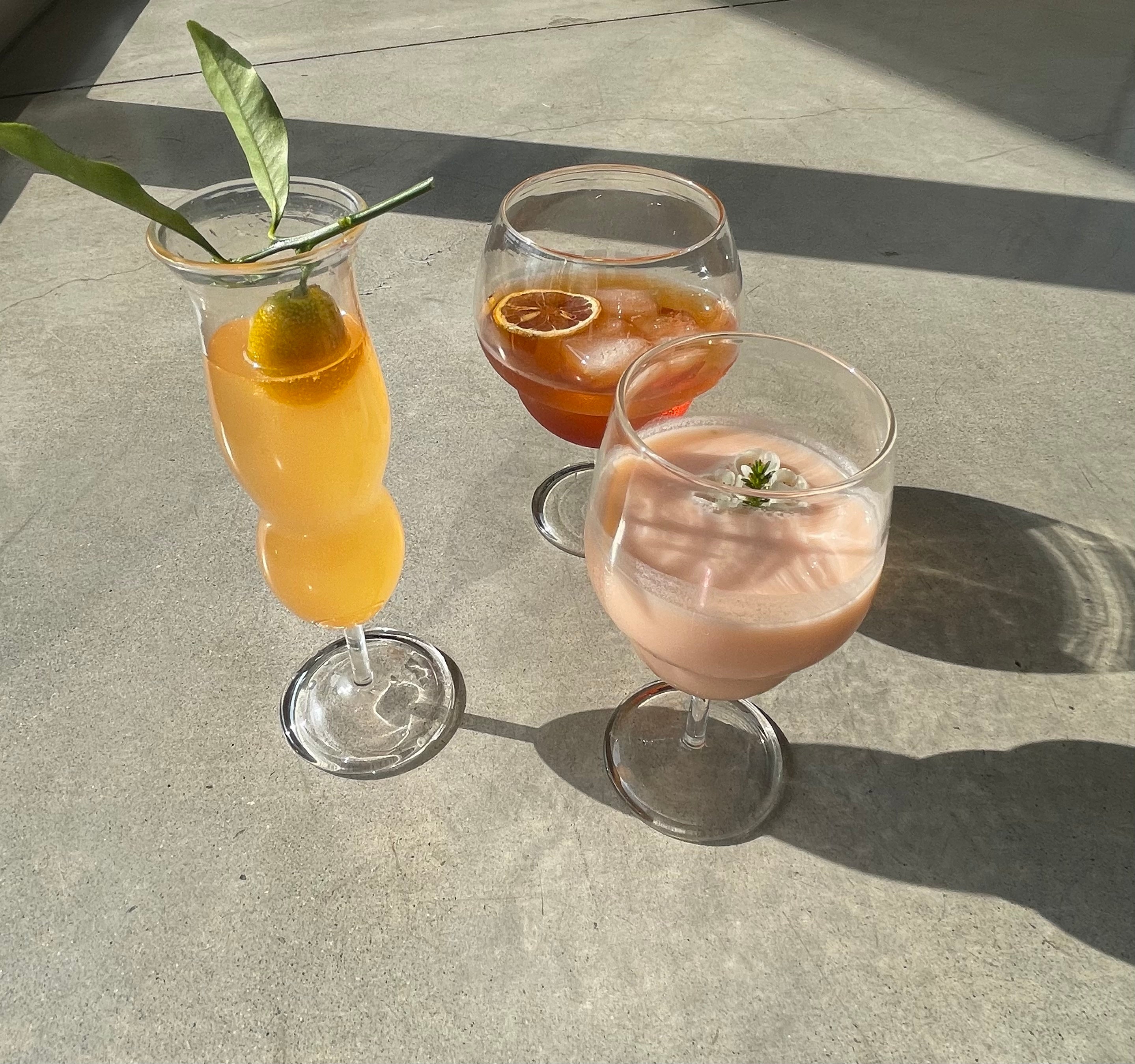 unique stemware for drinking - clear curvy glass champagne flute