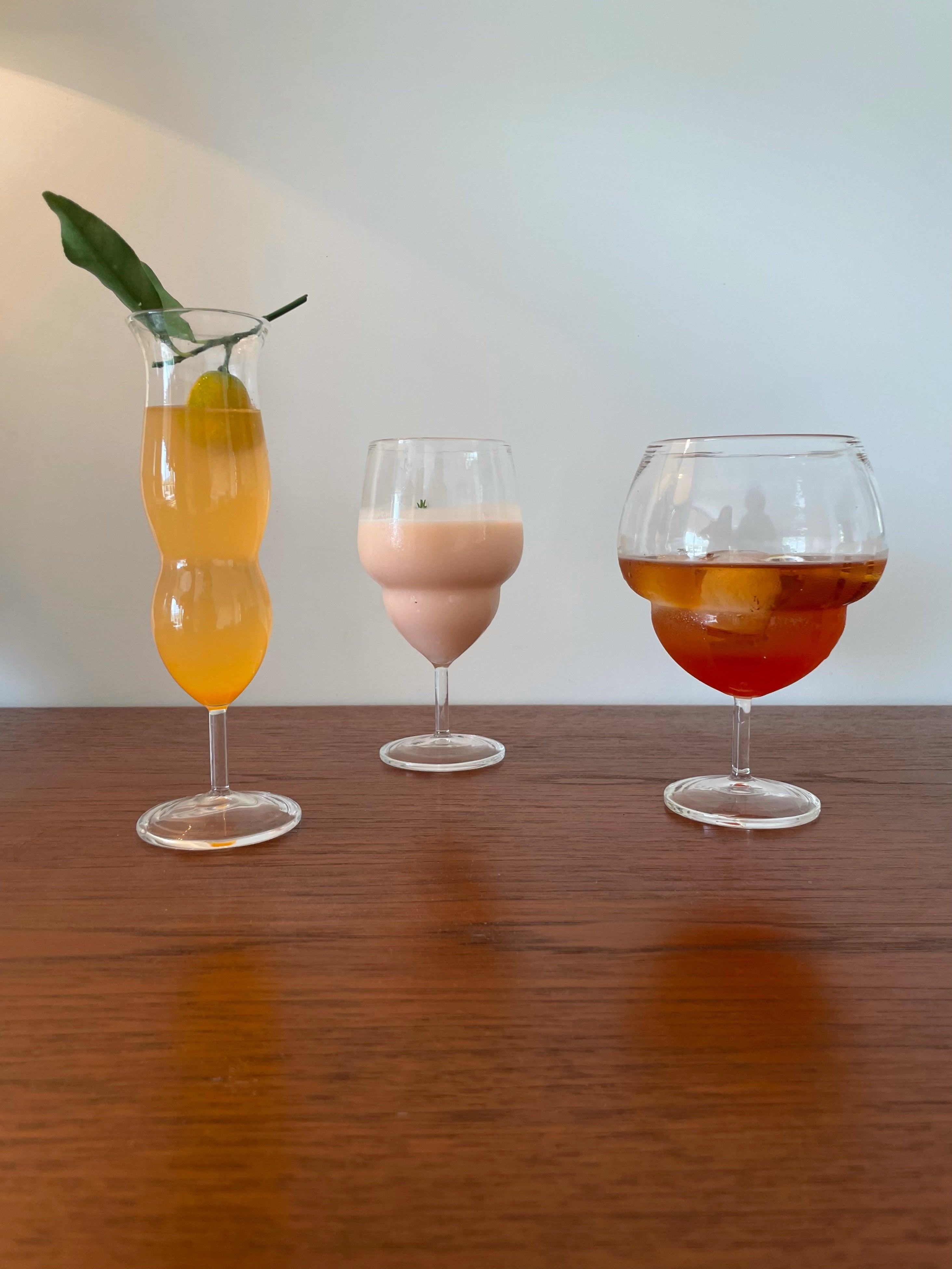 unique stemware for drinking - clear curvy glass champagne flute